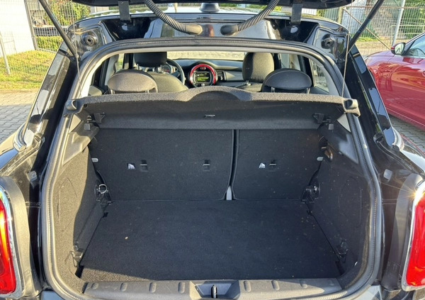 MINI Cooper cena 55555 przebieg: 66666, rok produkcji 2016 z Sosnowiec małe 466
